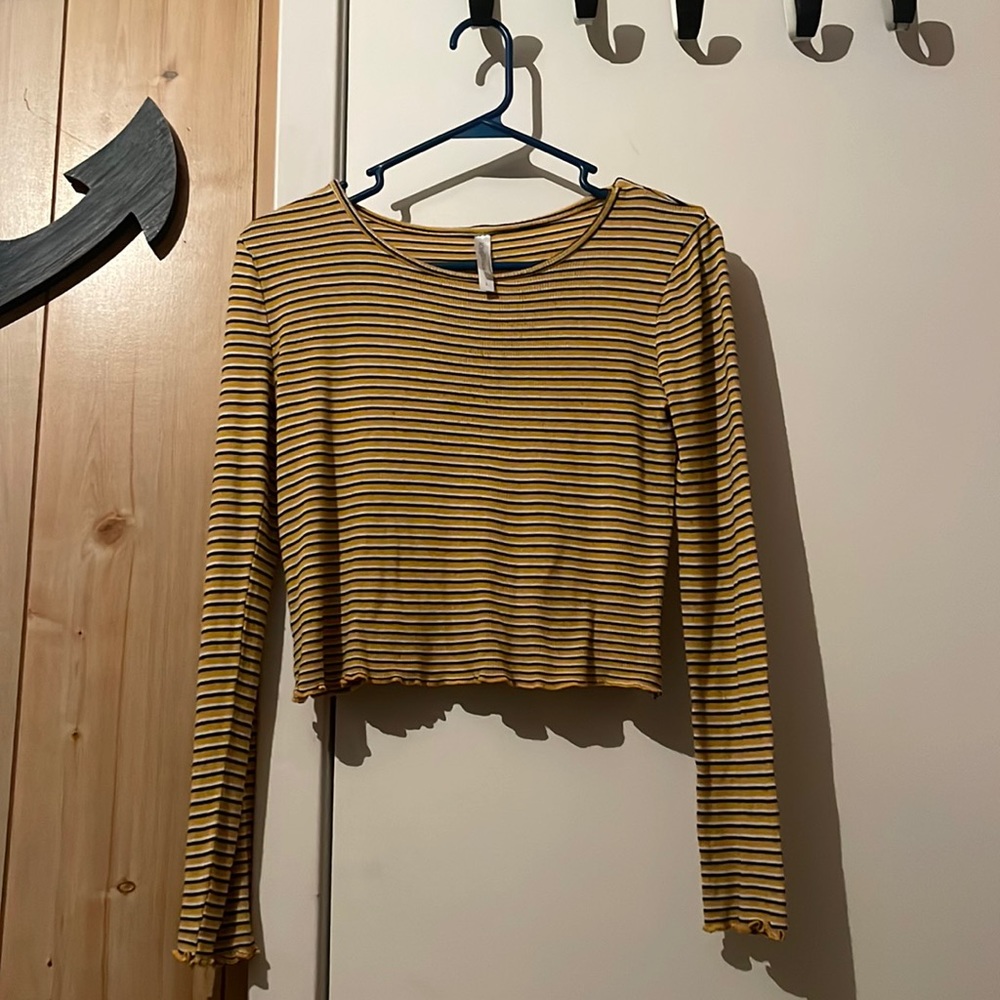 Yellow and black crop top